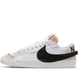 Nike Blazer Low 77 Jumbo Classic White and Black Low-Tops